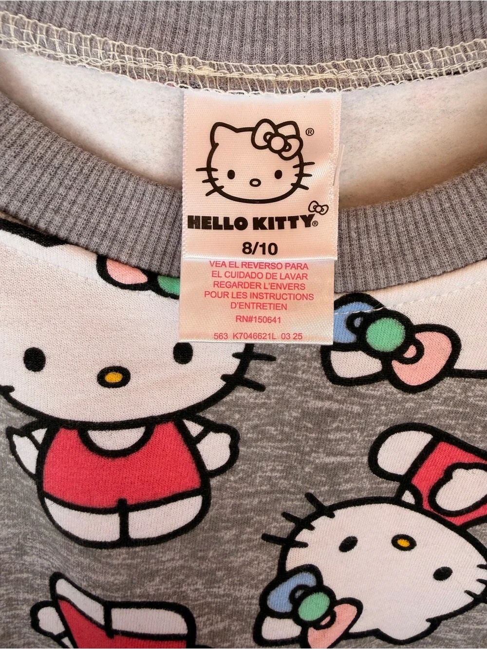 Hello Kitty by Sanrio-Fleece crewneck sweatshirt and pant 2pc Set (Sz 8/10) NWT